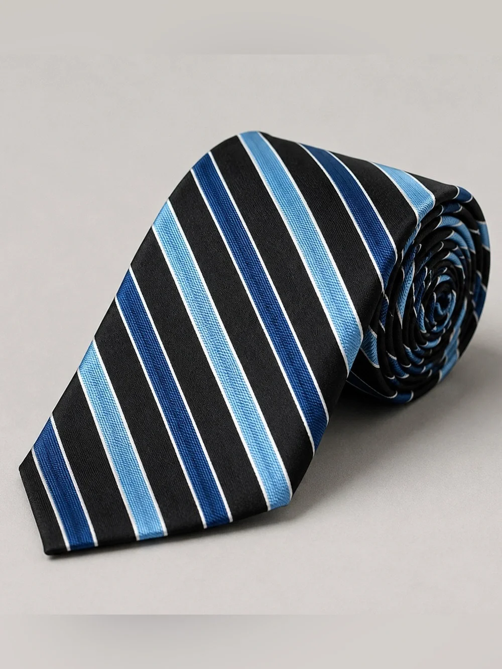 Jos A Bank Mens Silk Tie Luxe Old Money Artsy Quiet Luxury Preppy Formal Career